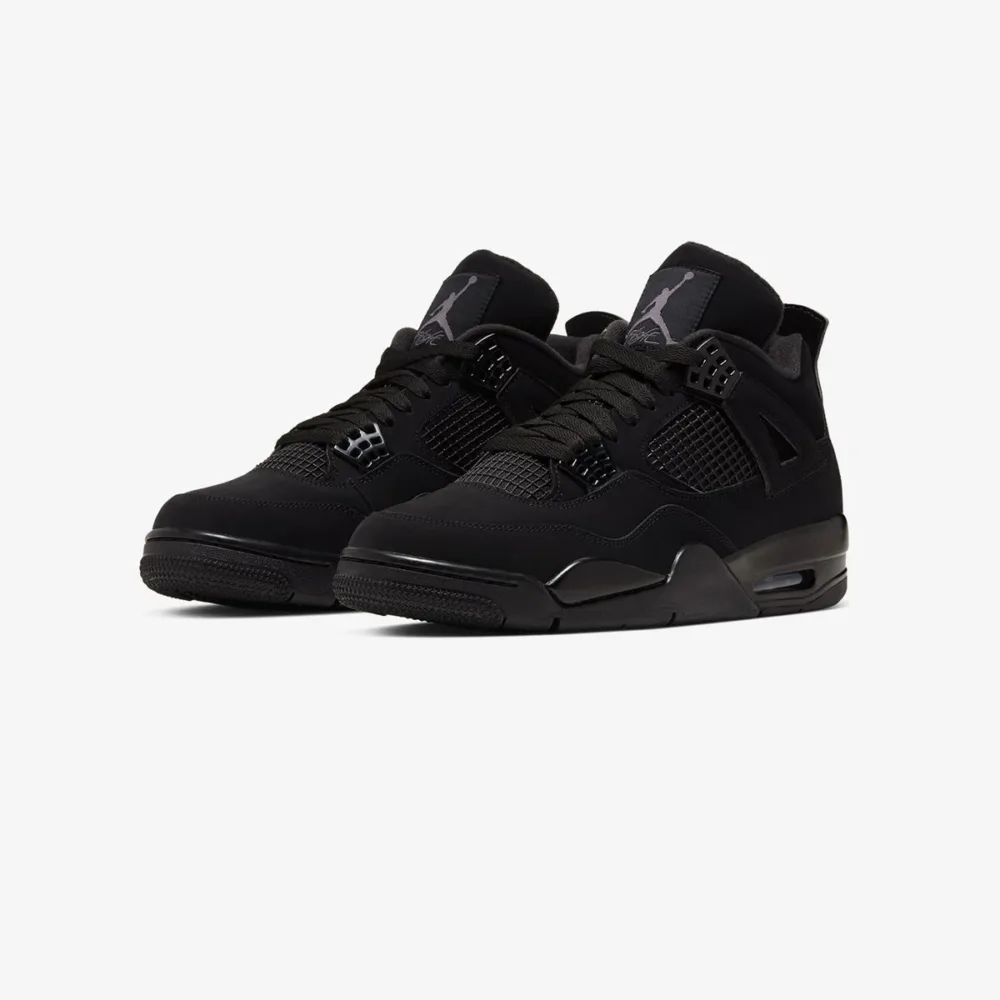 Air Jordan 4 Retro "Black Cat"