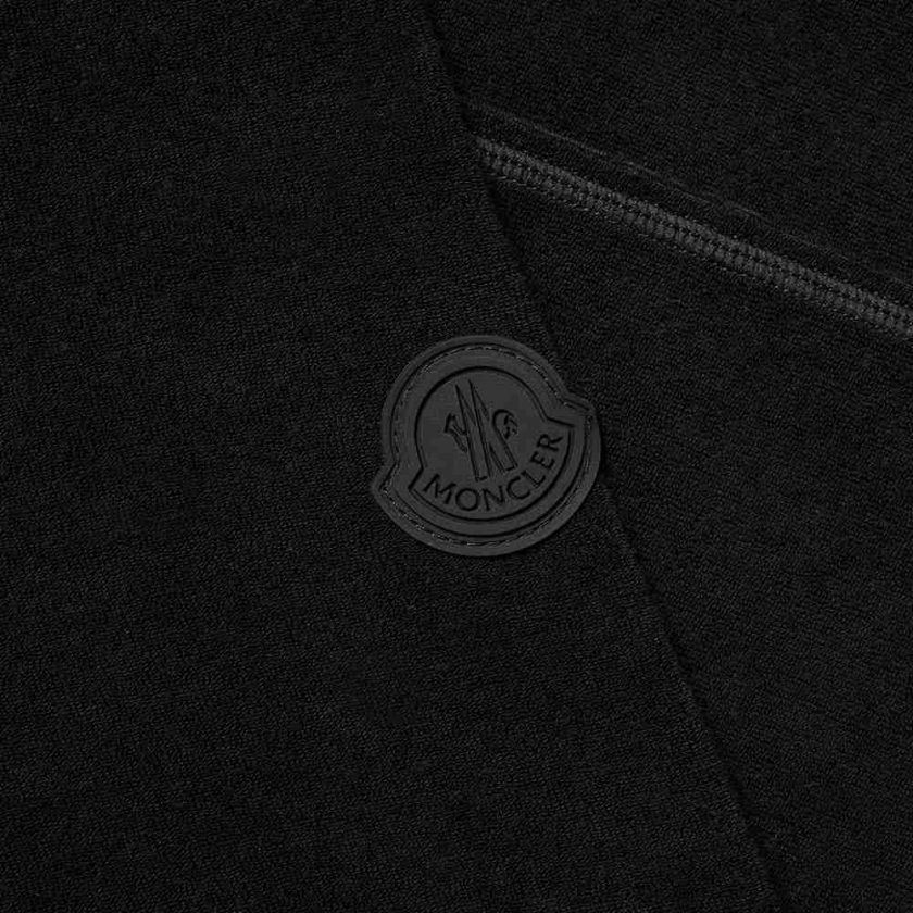 Moncler Logo Crewneck Sweatshirt 'Black' | MRSORTED