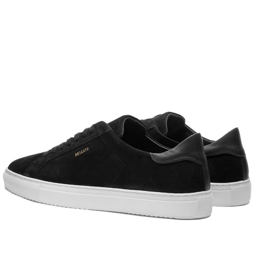 axel arigato all black