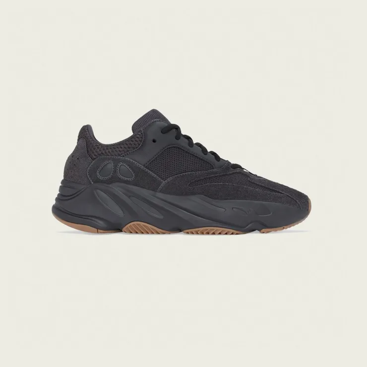 YEEZY Boost 700 Utility Black MRSORTED