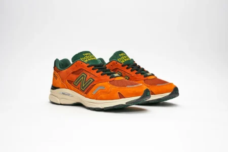 New Balance 920 x SNS Sports World